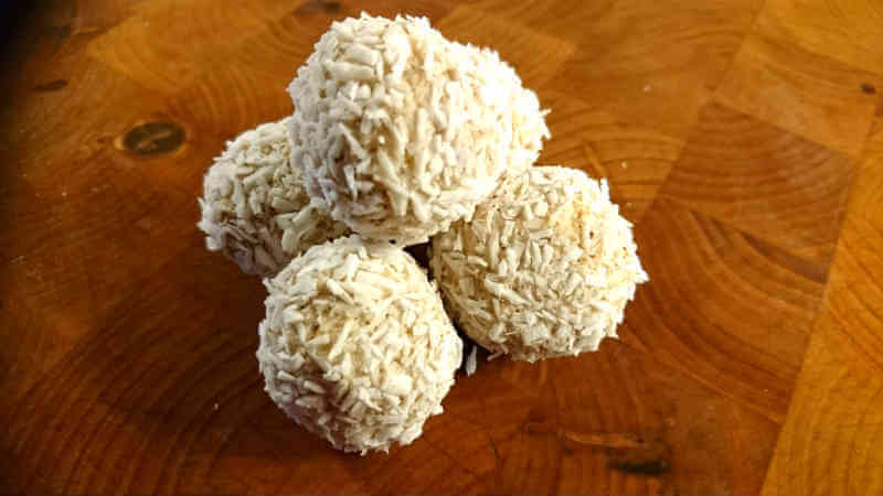 Raffaello-bollar (LCHF) Raffaello-bollar (LCHF)