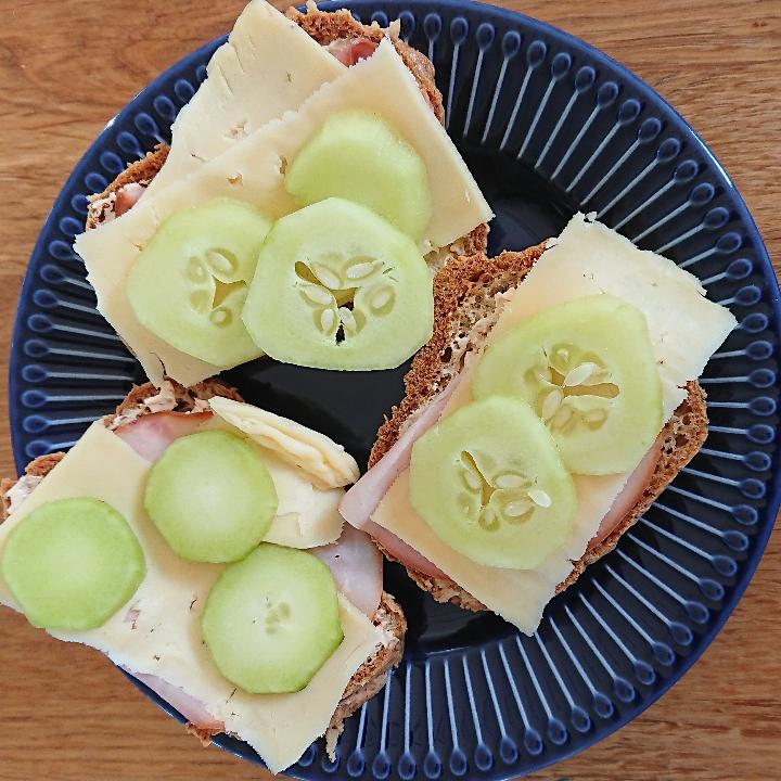 Lari’s lchfbröd Lari’s lchfbröd