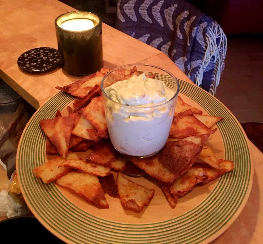 Friterade krispiga tortillachips Friterade krispiga tortillachips