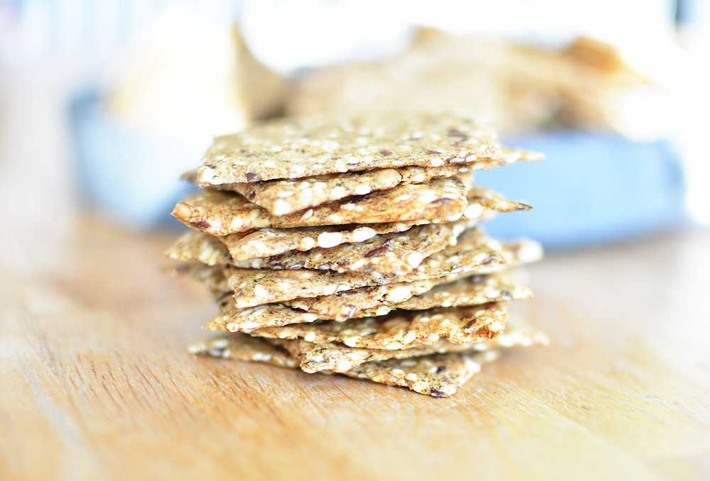 Fröknäcke med västerbottensost & dill 7 Fröknäcke med västerbottensost & dill | LCHF-arkivet