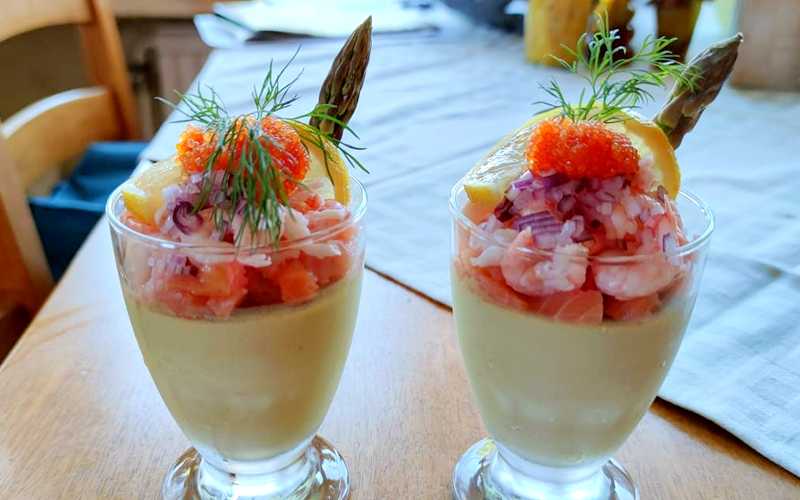 Nyårsmeny - Komponera ihop din egen nyårsmiddag 16 Sparrispannacotta