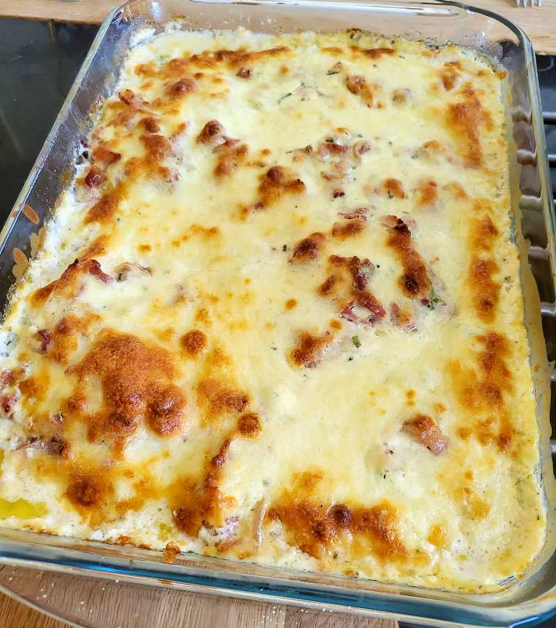 Torskrygg i bacon- och gräslökssås Torskrygg i bacon- och gräslökssås