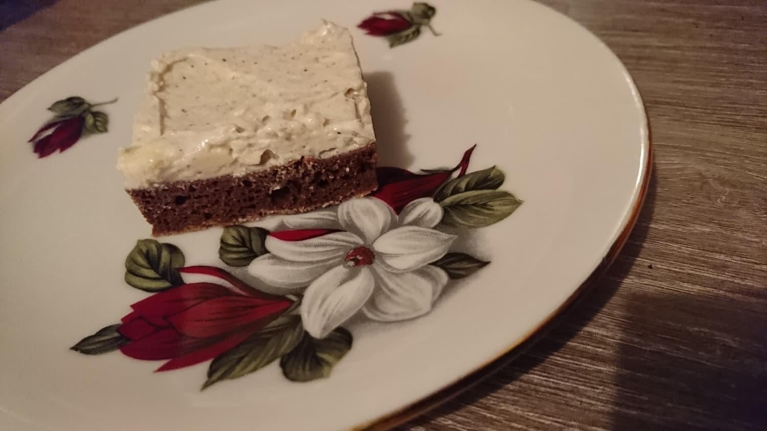 Chokladkaka med glasyr