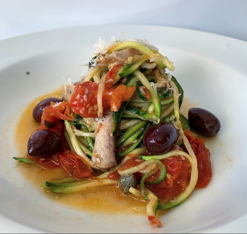 Lyxig Zoodles a’la Puttanesca